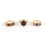 A late 19th / early 20th century 18ct yellow gold sapphire & diamond ring, approximately 3.6