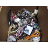 A Mixed Lot of Assorted Costume Jewellery, including bead necklaces, bracelets, diamante style,