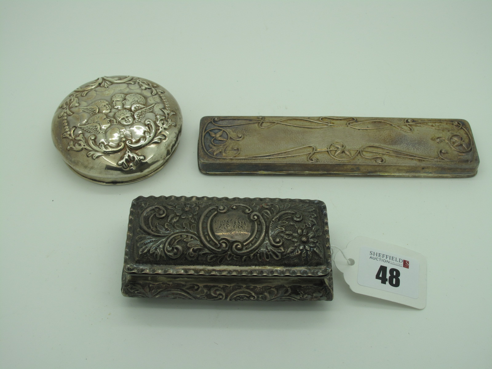 A Hallmarked Silver Trinket Box, Deakin & Francis, Birmingham 1900, of rectangular form, allover