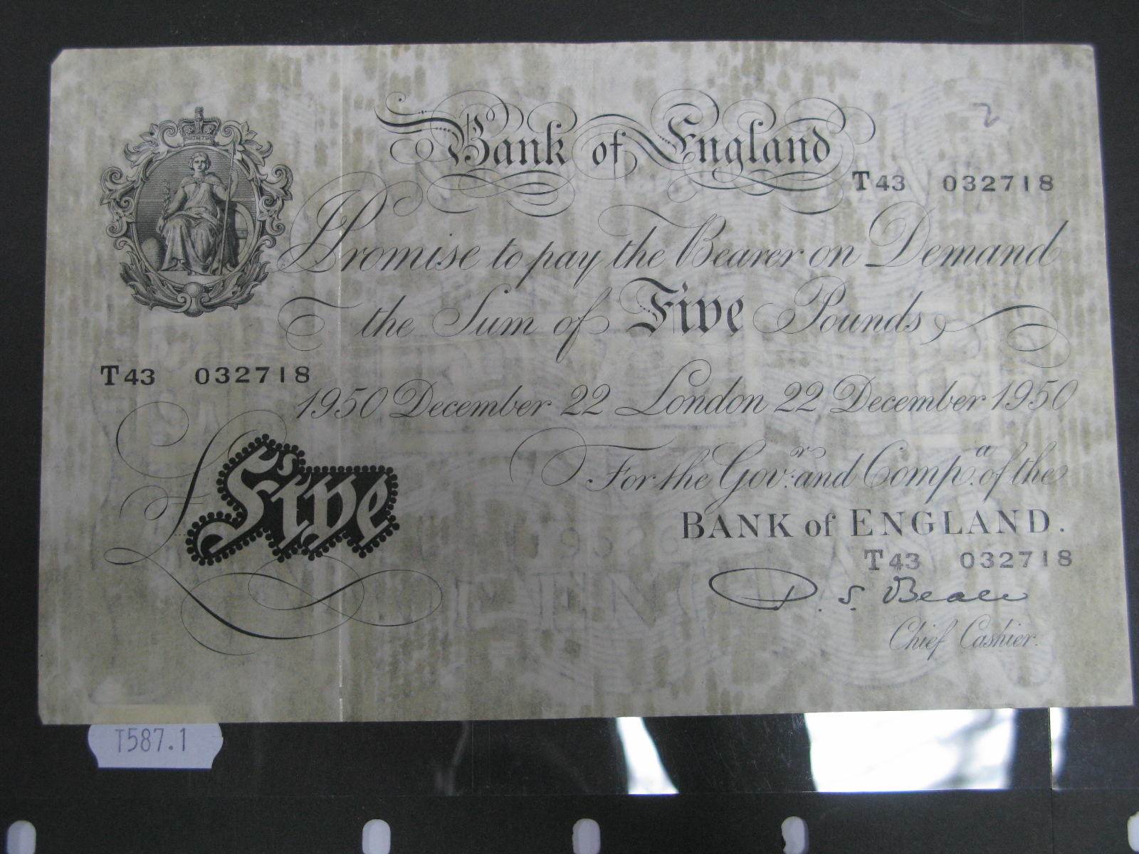 Bank of England Five Pounds Banknote, (Chief Cashier - P.S. Beale) London, 22 December 1950, T43
