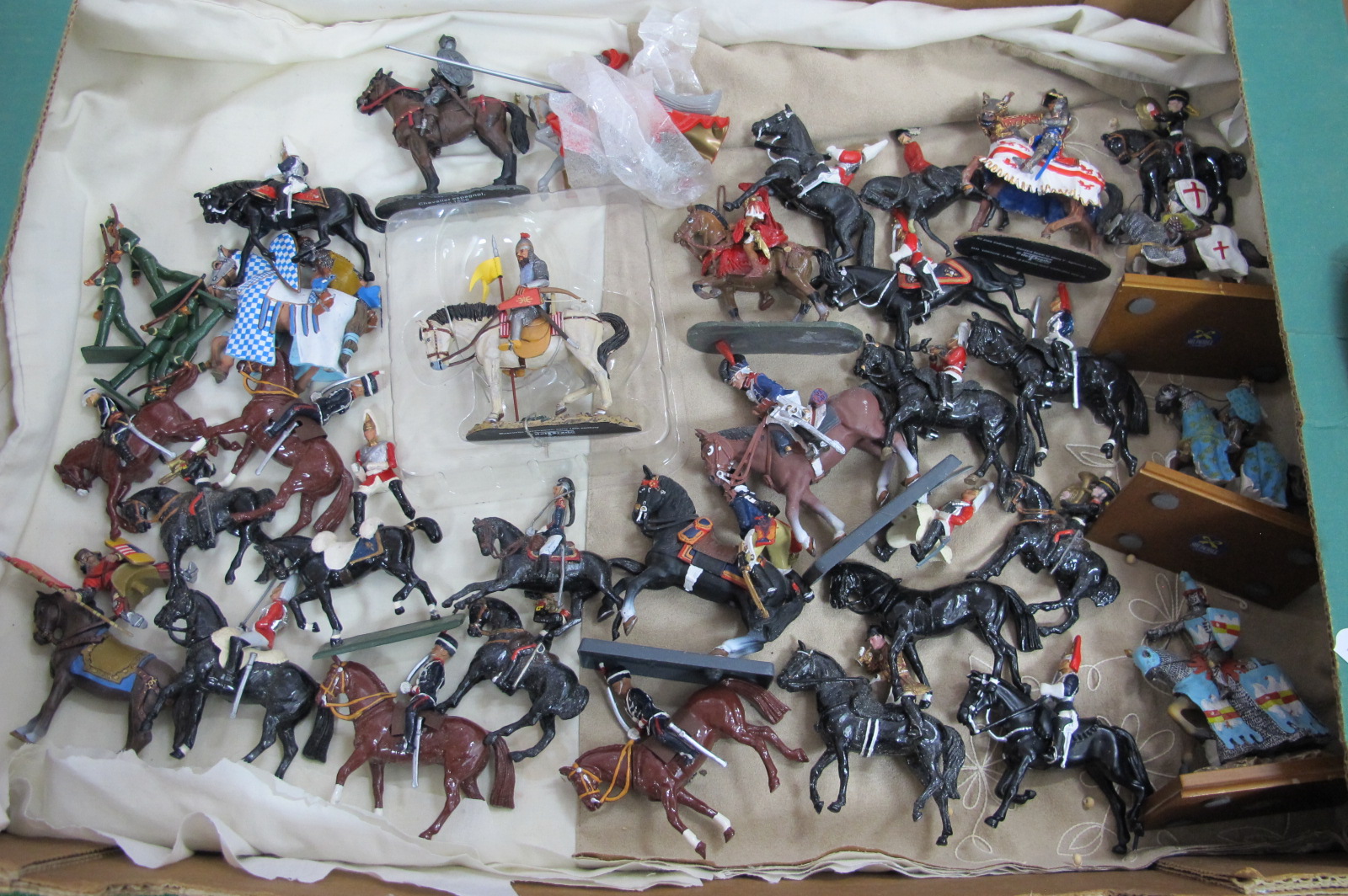 A Quantity of Both Hollow and Solid Cast Lead Figures by Britains/Del Prado and Others, mainly