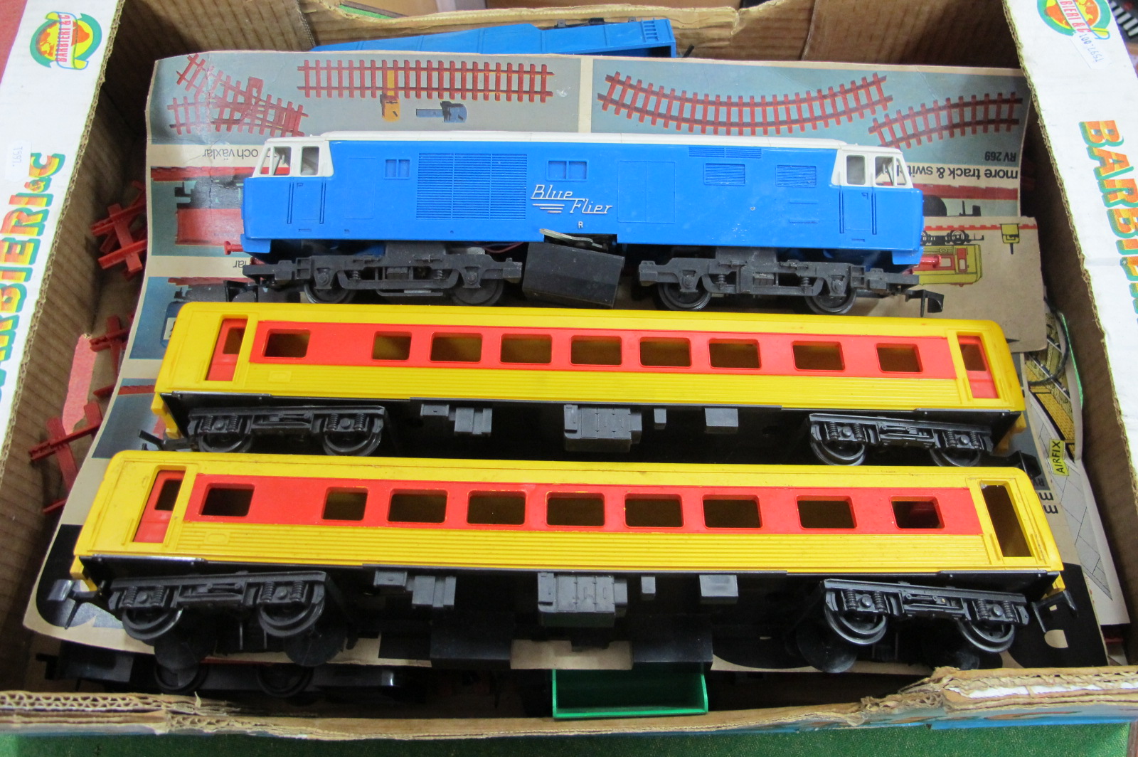 A Quantity of c. 1970 Plasitc Big Big Train 'O' Gauge Model Railway, by Rovex, Tri-ang,