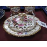 Chamberlain Worcester XIX Century Pot Pourri, hand painted with roses, gilt gadrooned border and