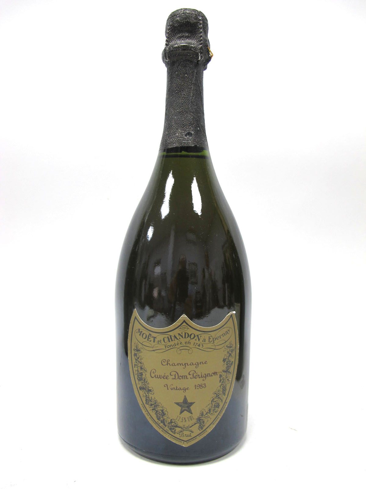 Champagne - Moet & Chandon Cuvee Dom Perignon Champagne Vintage 1983, 75cl, 12.5% Vol.