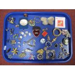 Costume Brooches, together with ladies and gent's dress rings, London souvenir book brooch etc :-