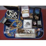 A Mixed Lot of Assorted Costume Jewellery, including single stone set bar brooch (unmarked); costume