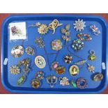 Assorted Costume Brooches, including vintage spider, Shinx, Capri etc :- One Tray