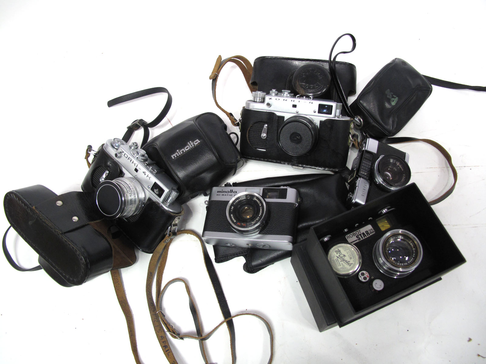 Minolta Hi-Matic G, with Minolta f=38mm lens, Zorki - 4 Camera with Jupiter 8 lens, Minolta Hi-Matic