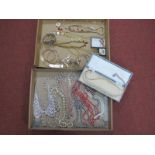 Gilt Coloured Chains, fancy bracelets, bangles, diamanté necklaces, bracelets, imitation pearl