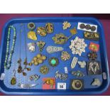 Art Deco and Later Dress Clips, vintage brooches and necklaces, etc :- One Tray