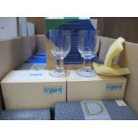 Glassware, including wine glasses in fourteen Dartington boxes:- One Box.