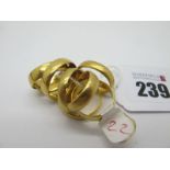 Eight 22ct Gold Wedding Bands. (8)