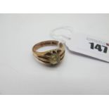 A Gent's 9ct Gold ingle Stone Ring, (finger size R).