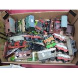 A Quantity of Hornby 'O' Gauge No 1 Etc Items of Unboxed Rolling Stock, brake, box, flat and ore