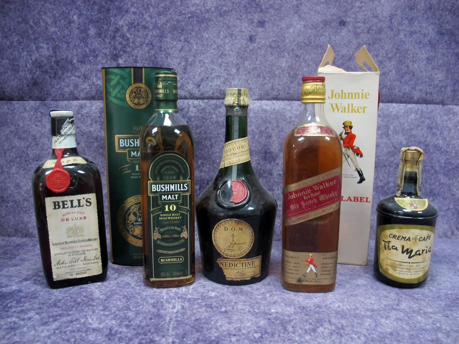 Whisky - Bell's Royal VAT De Luxe Liqueur Blended Scotch Whisky, 70d proof; Johnnie Walker Red