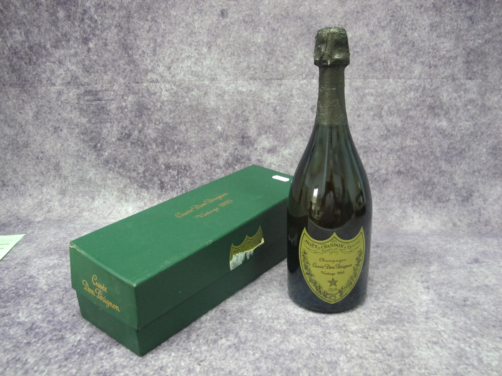 Champagne - Moet & Chandon Cuvee Dom Perignon Vintage Champagne 1993, 750ml, 12.5% Vol. (partially