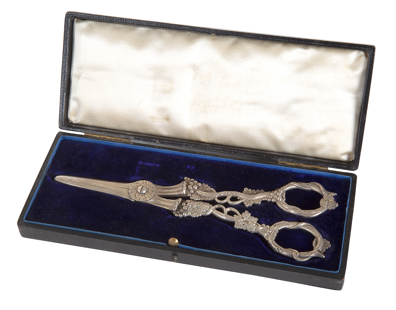 BRITISH SILVER SCISSORS, JAMES WOODING, BRITISH, EARLY 20TH CENTURY - Image 2 of 3