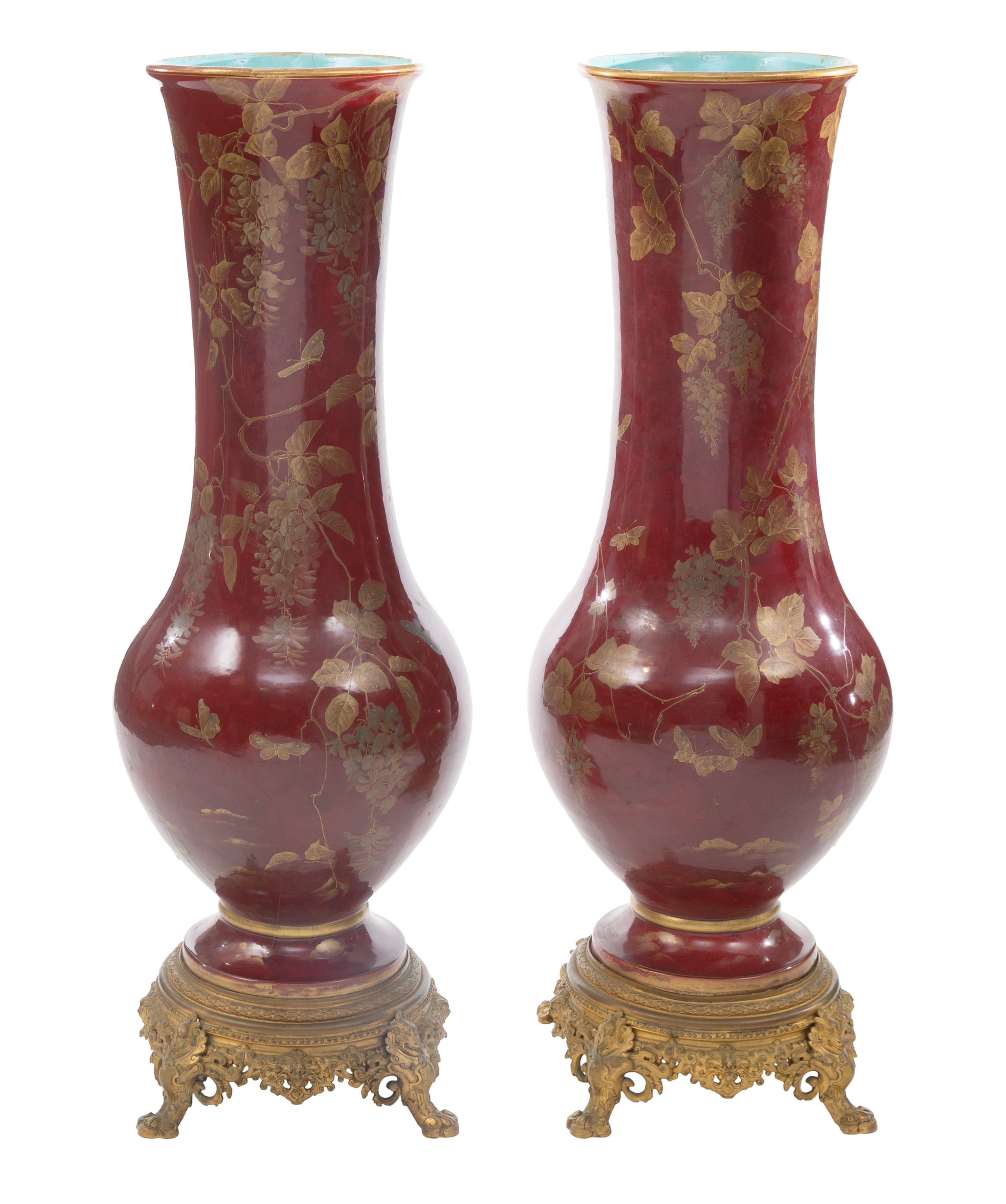 A PAIR OF EUROPEAN MONUMENTAL CHINOISERIE STYLE VASES ON ORMOLU BASES, LATE 19TH-EARLY 20TH CENTURY