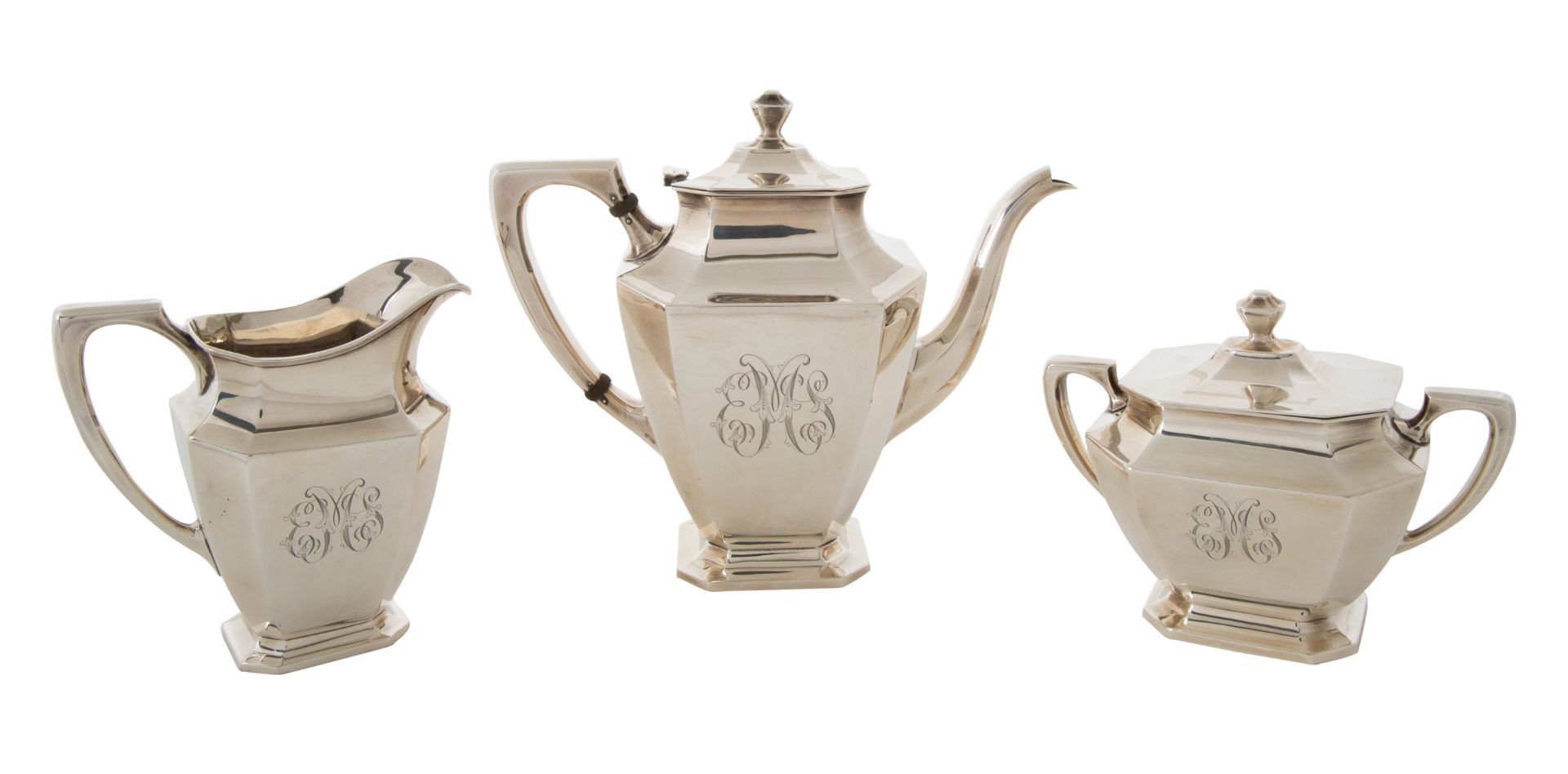 AN AMERICAN THREE-PIECE STERLING SILVER SET, R. WALLACE & SONS CO., 20TH CENTURY - Image 3 of 4