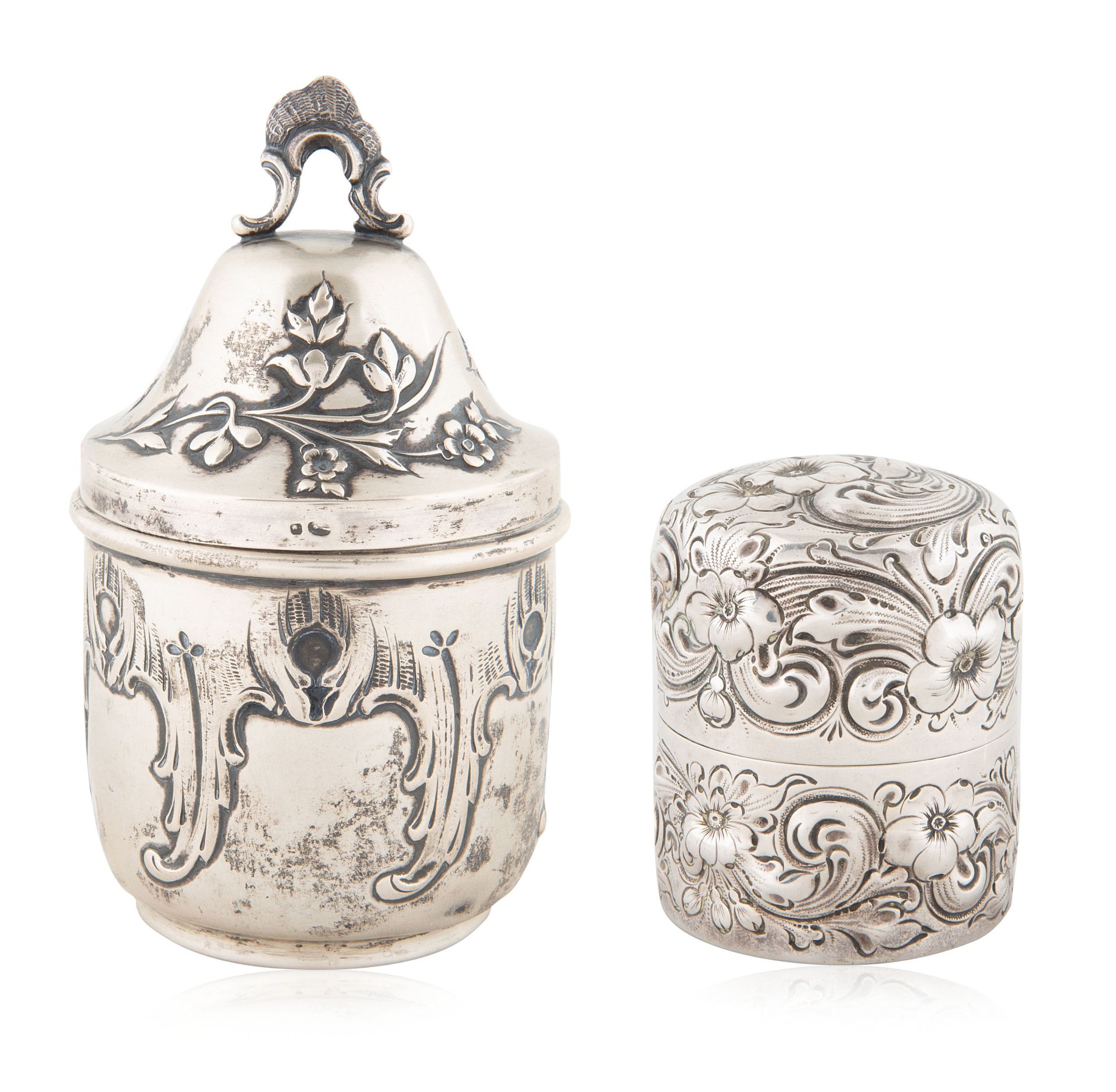 AN AMERICAN SILVER INKWELL AND COVERED CUP, INKWELL BY WILLIAM B. DURGIN CO., CONCORD NEW HAMPSHIRE