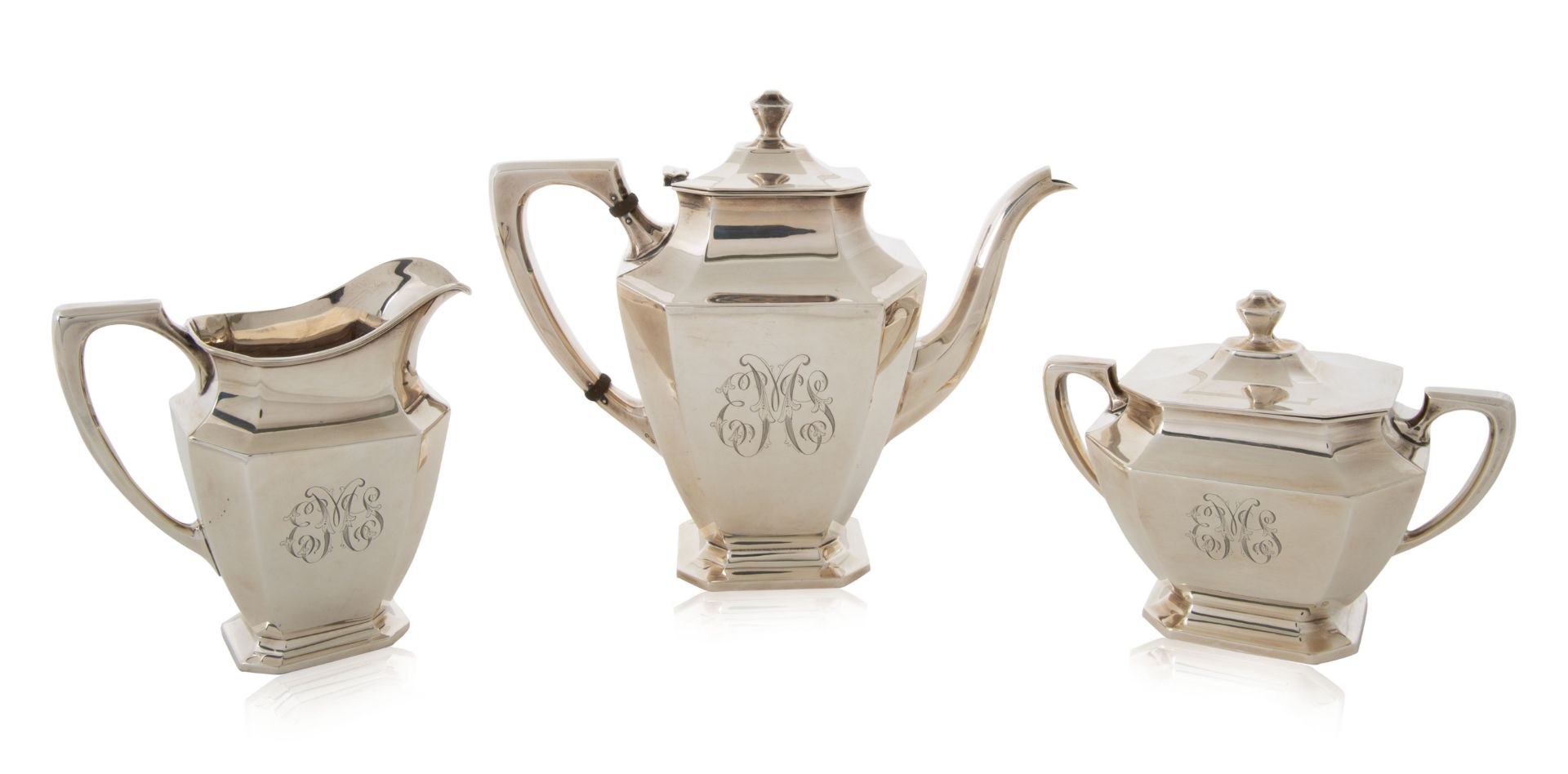 AN AMERICAN THREE-PIECE STERLING SILVER SET, R. WALLACE & SONS CO., 20TH CENTURY - Image 2 of 4