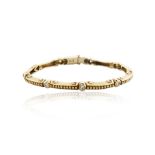 14KT YELLOW GOLD AND DIAMOND BRACELET