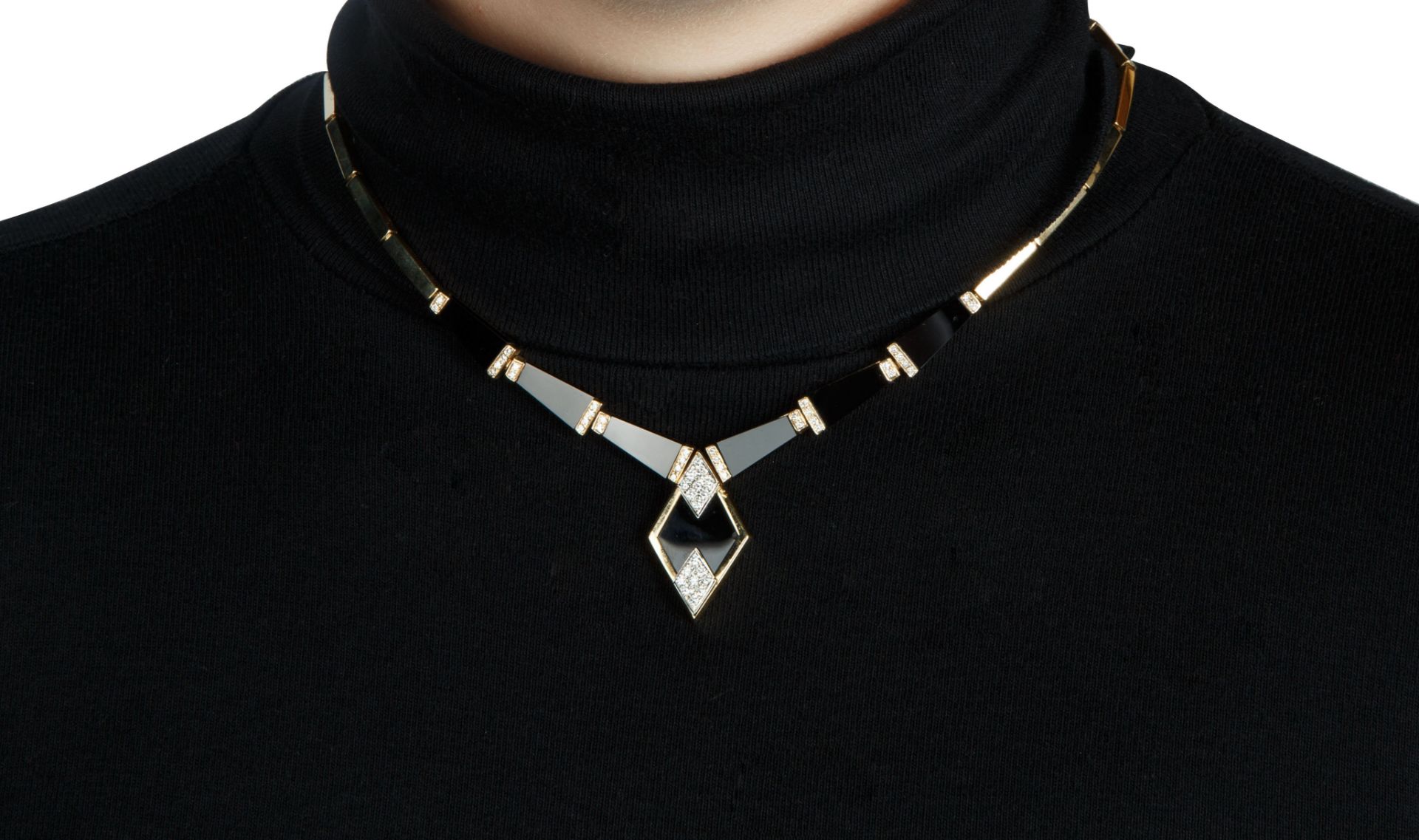 ART DECO STYLE ONYX, DIAMOND AND GOLD NECKLACE - Image 6 of 6
