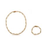 PEARL AND 18KT GOLD BRACELET AND NECKLACE SET