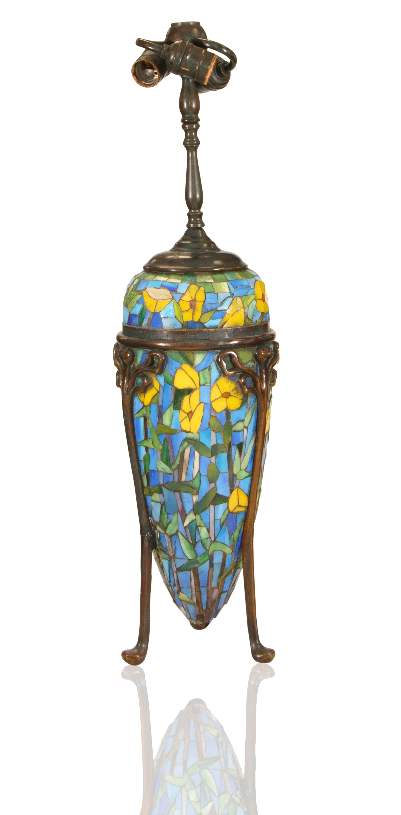 A MODERN TIFFANY STYLE MOSAIC 'DANDELION' TABLE LAMP - Image 2 of 5