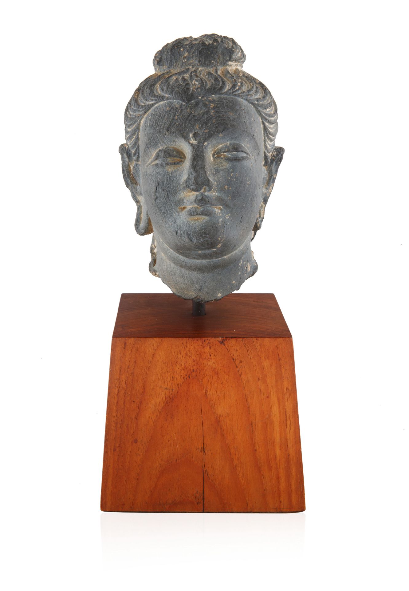 2ND/3RD CENTURY GREY SCHIST HEAD OF BUDDHA - Bild 2 aus 5