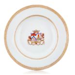 CHINESE EXPORT ARMORIAL PORCELAIN PLATE