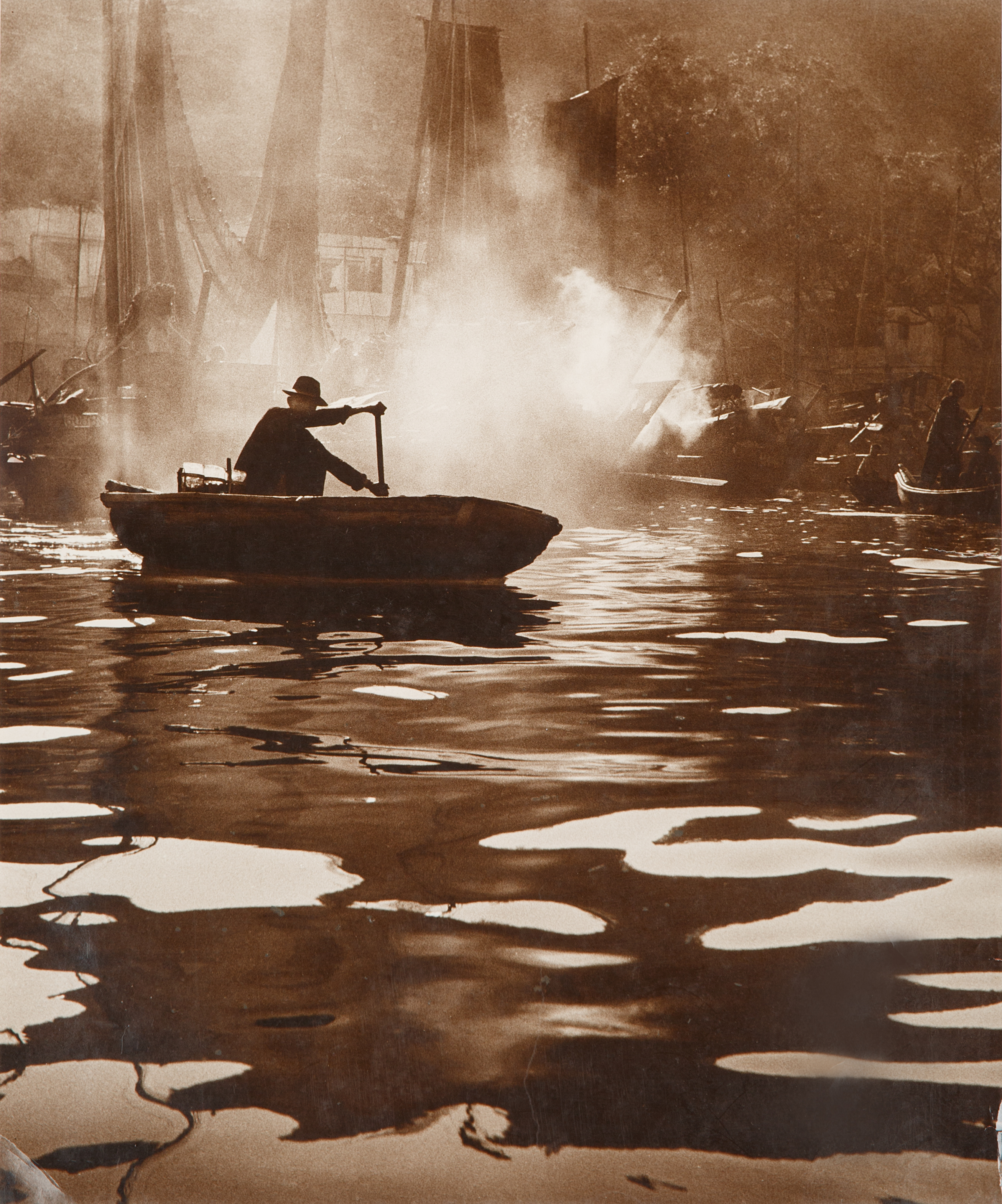 FAN HO (CHINESE 1931-2016)