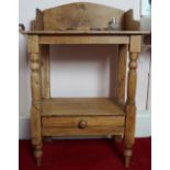 19TH-CENTURY PINE WASHSTAND