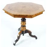 19TH-CENTURY CONTINENTAL PARQUETRY TABLE