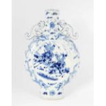 CHINESE QING BLUE AND WHITE MOON FLASK