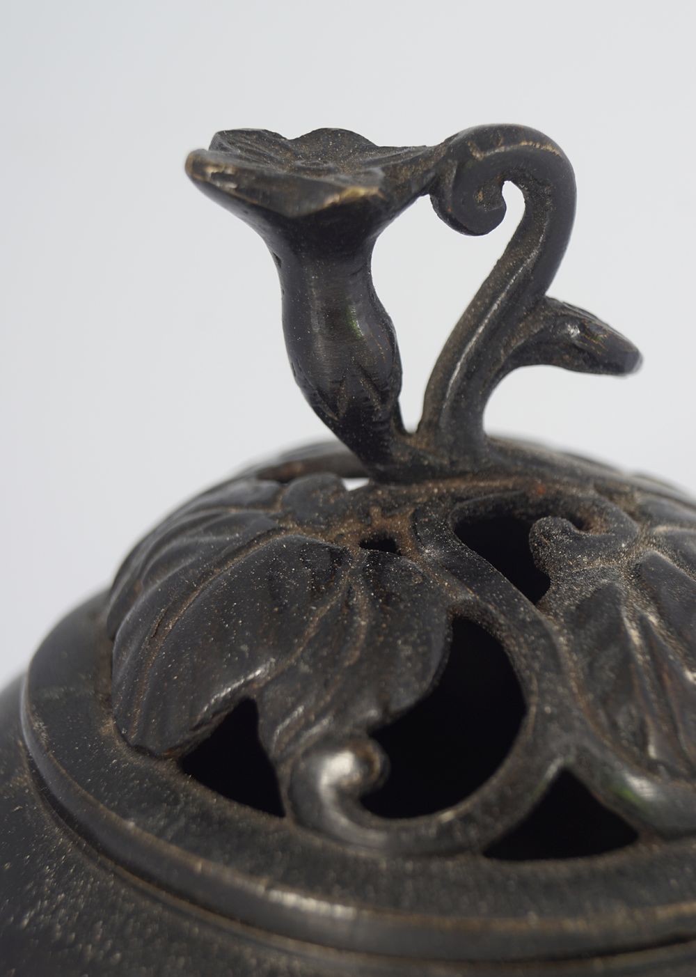 CHINESE QING BRONZE CENSOR - Image 2 of 3