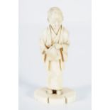 JAPANESE MEIJI PERIOD IVORY FIGURE