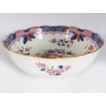 EIGHTEENTH-CENTURY CHINESE FAMILLE ROSE BOWL