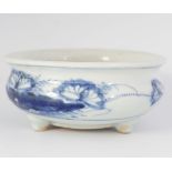 CHINESE BLUE AND WHITE BRUSH WASHER