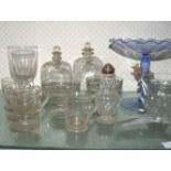 25 PIECES OF ASSORTED GLASS
