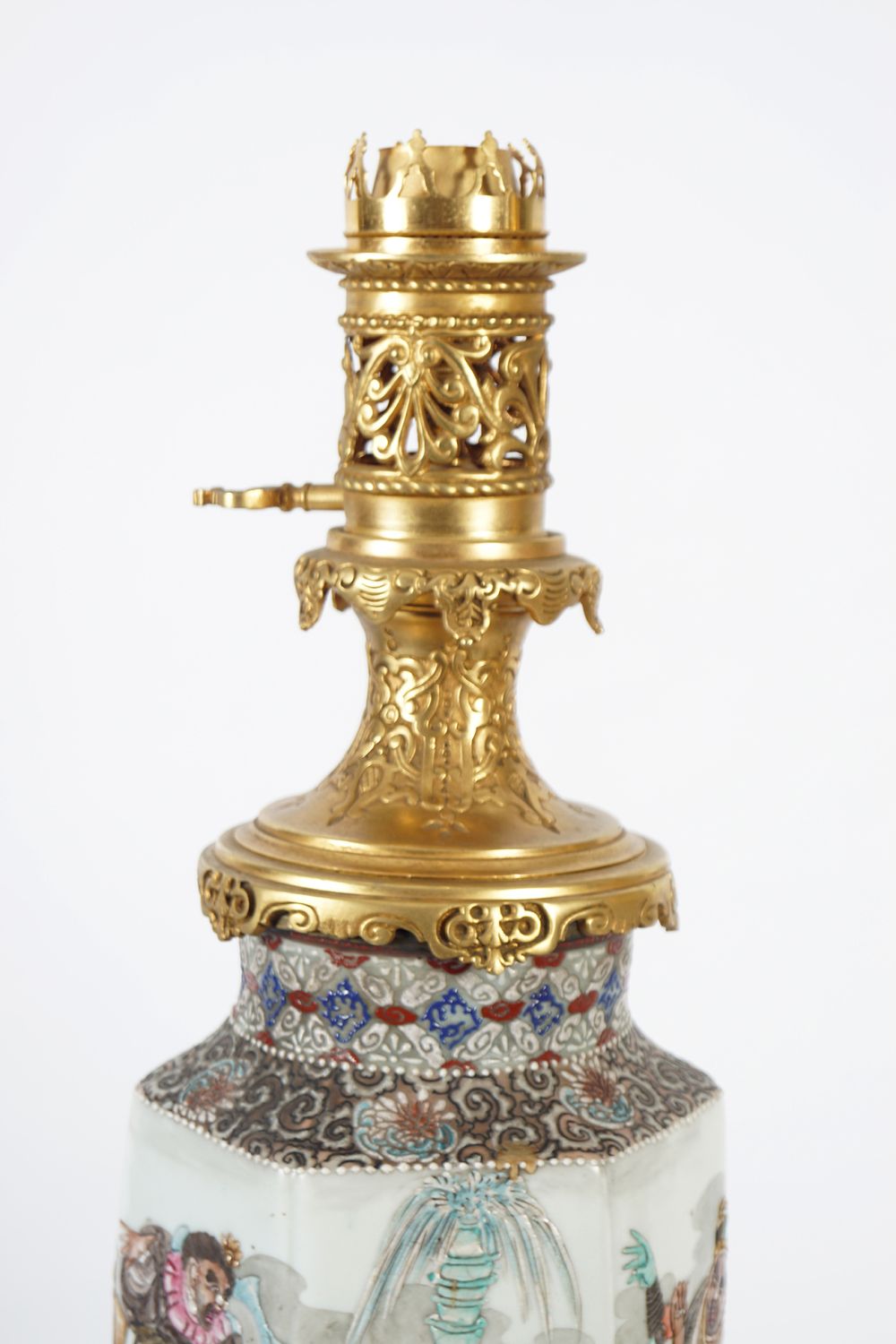 PAIR LARGE 19TH-CENTURY VASE STEMMED LAMPS - Image 2 of 4