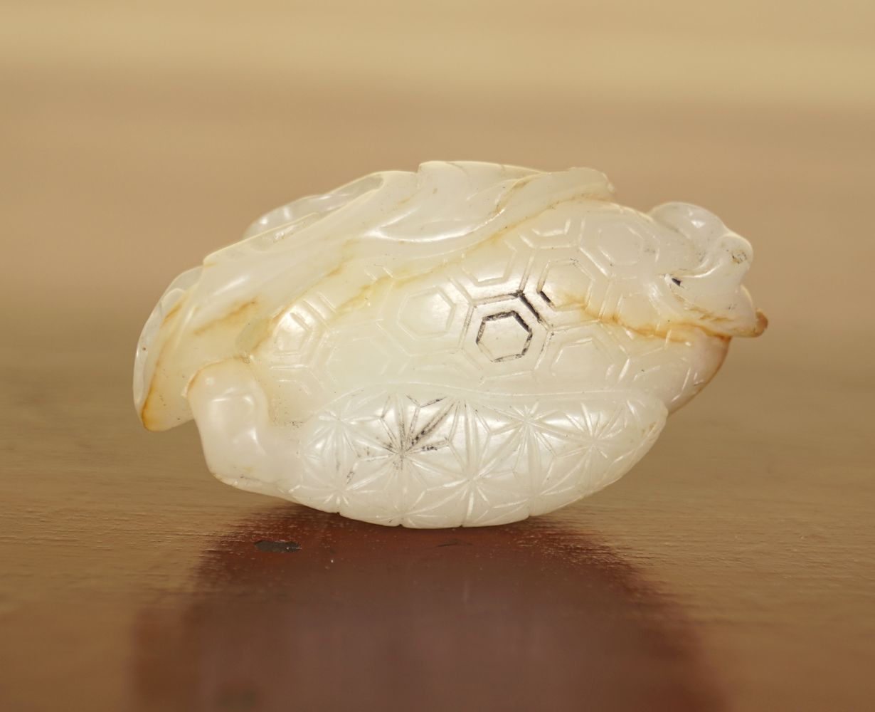 18TH-CENTURY CHINESE JADE PEBBLE - Image 4 of 4