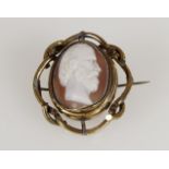 VICTORIAN CAMEO BROOCH