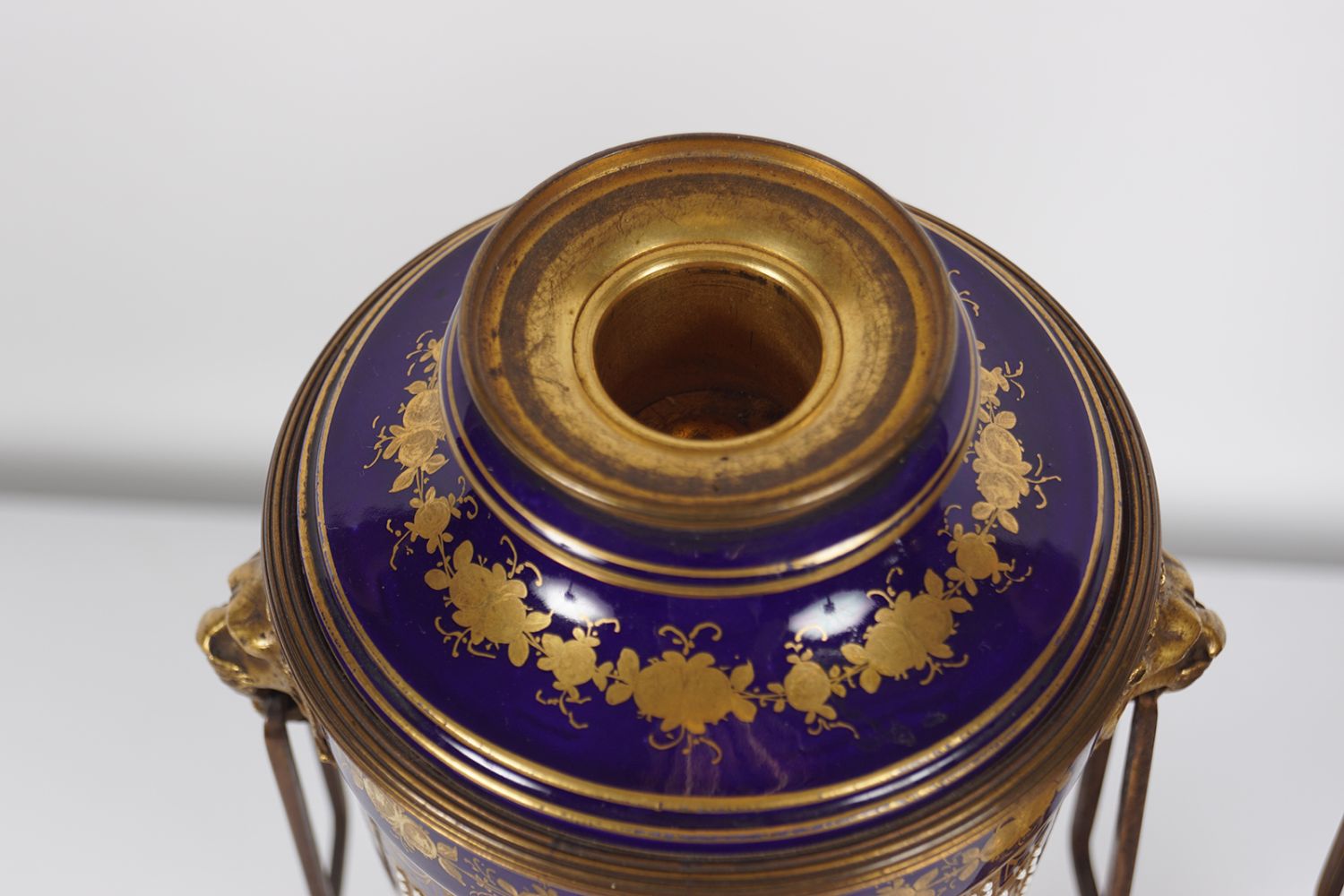 PAIR OF 19TH-CENTURY SÈVRES CANDLE URNS - Image 6 of 8