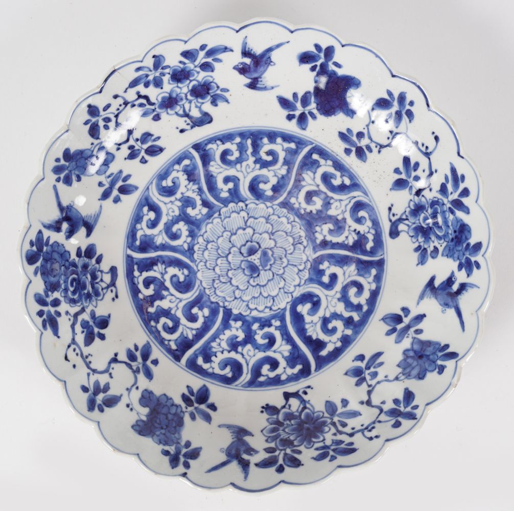 CHINESE QING BLUE AND WHITE BOWL