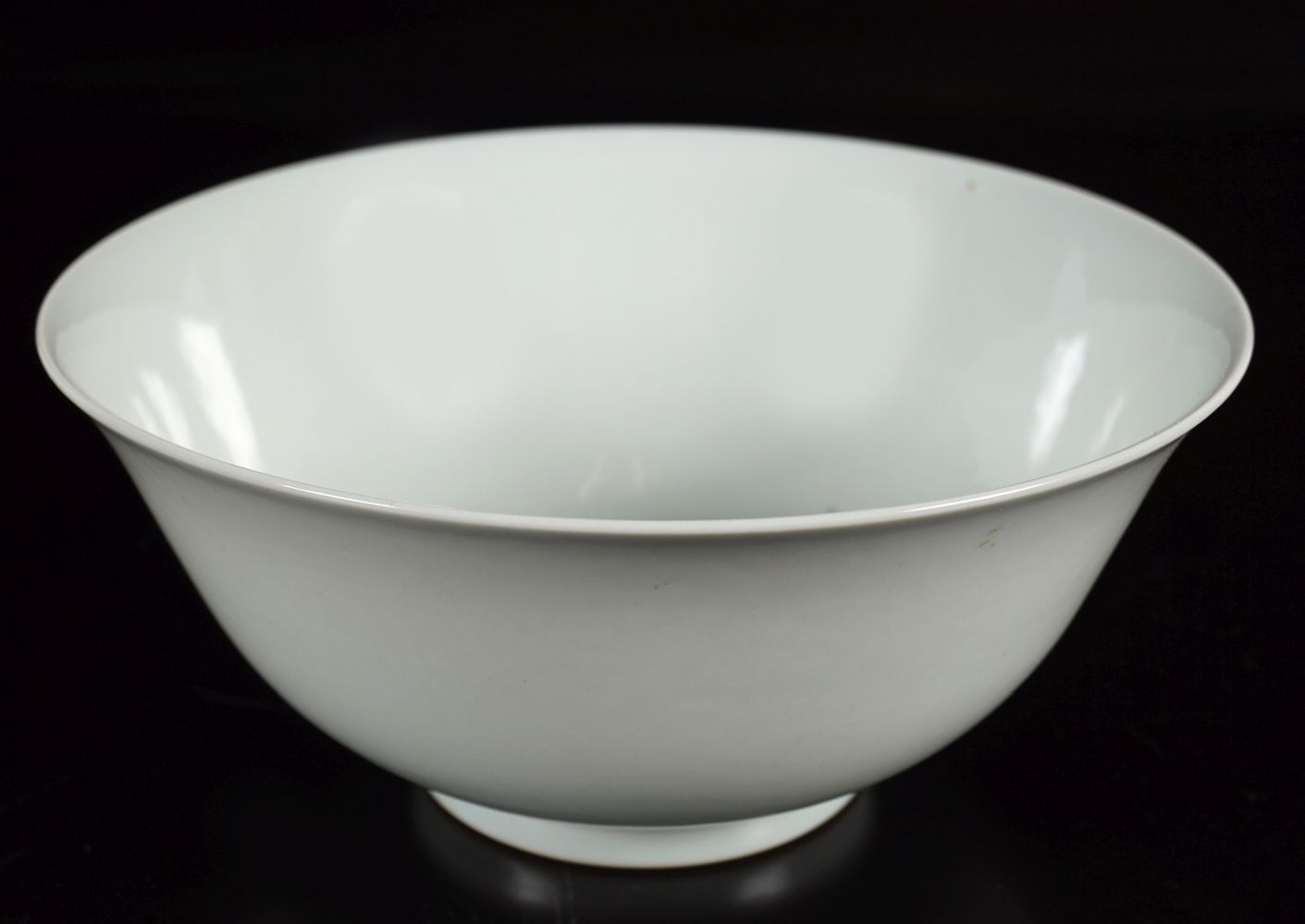 CHINESE MONOCHROME BOWL