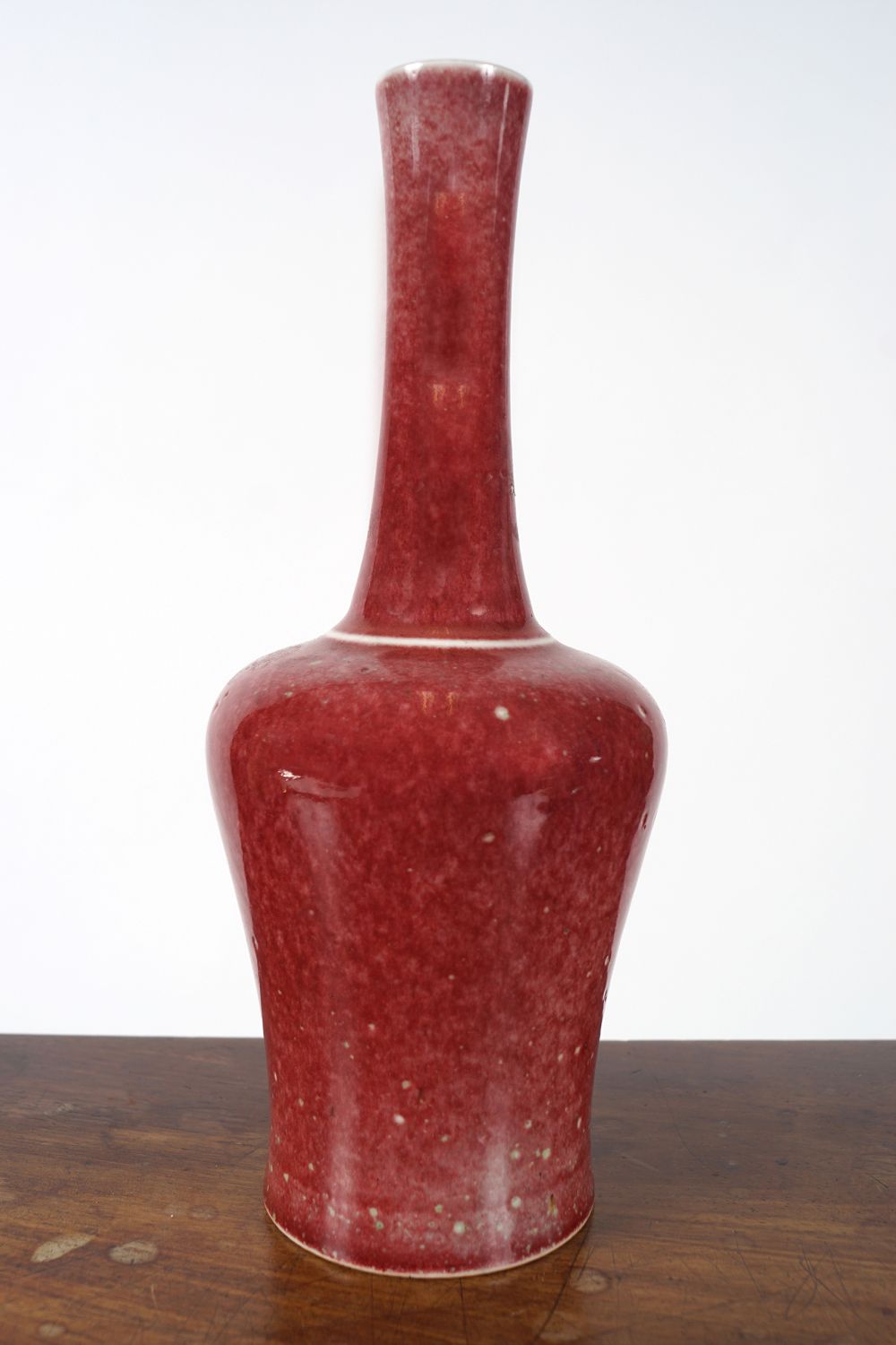 CHINESE QING CORAL GLAZED VASE