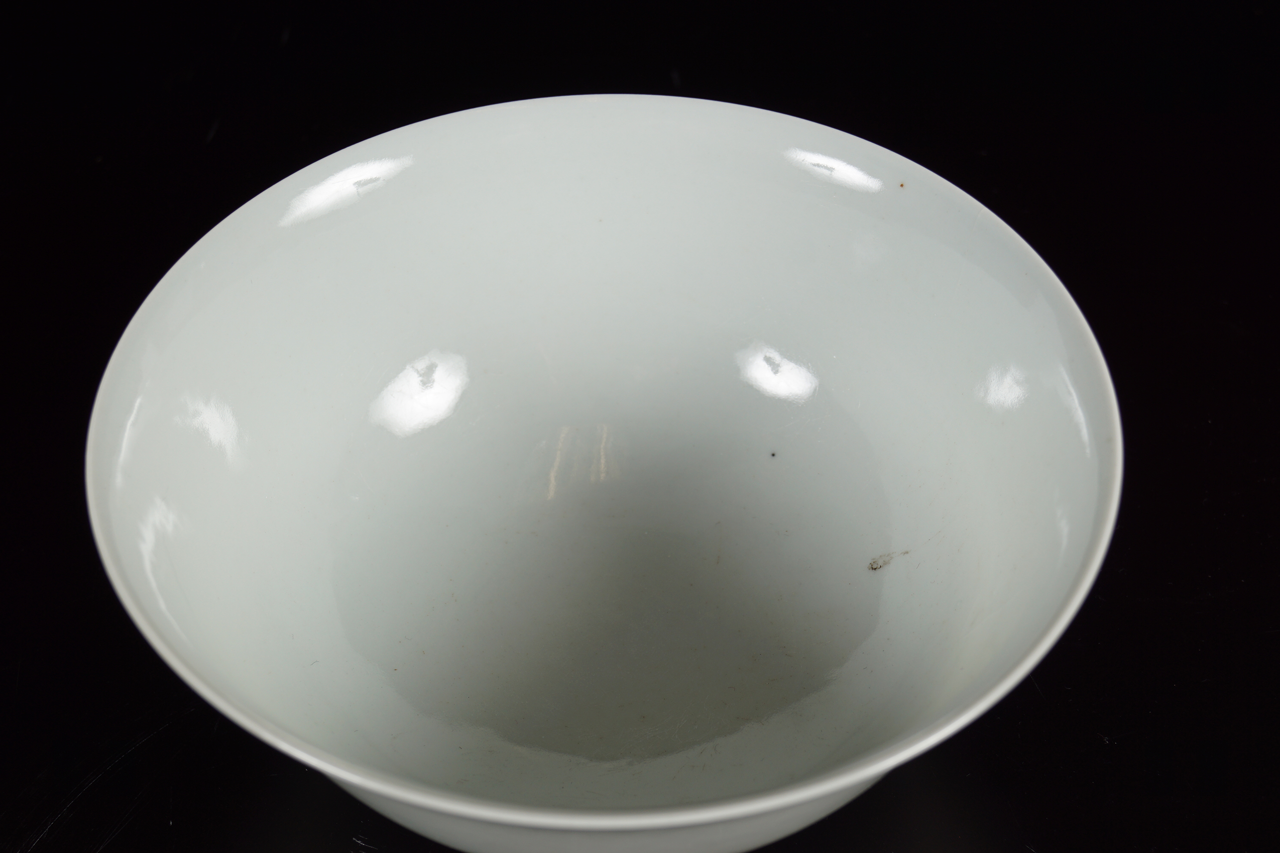 CHINESE MONOCHROME BOWL - Image 3 of 3