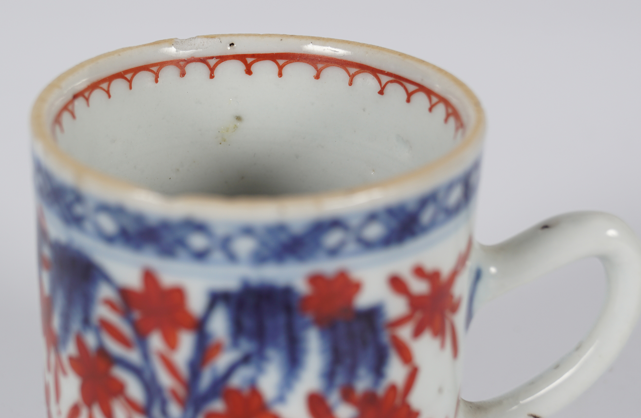 18TH-CENTURY IMARI MUG - Image 2 of 4