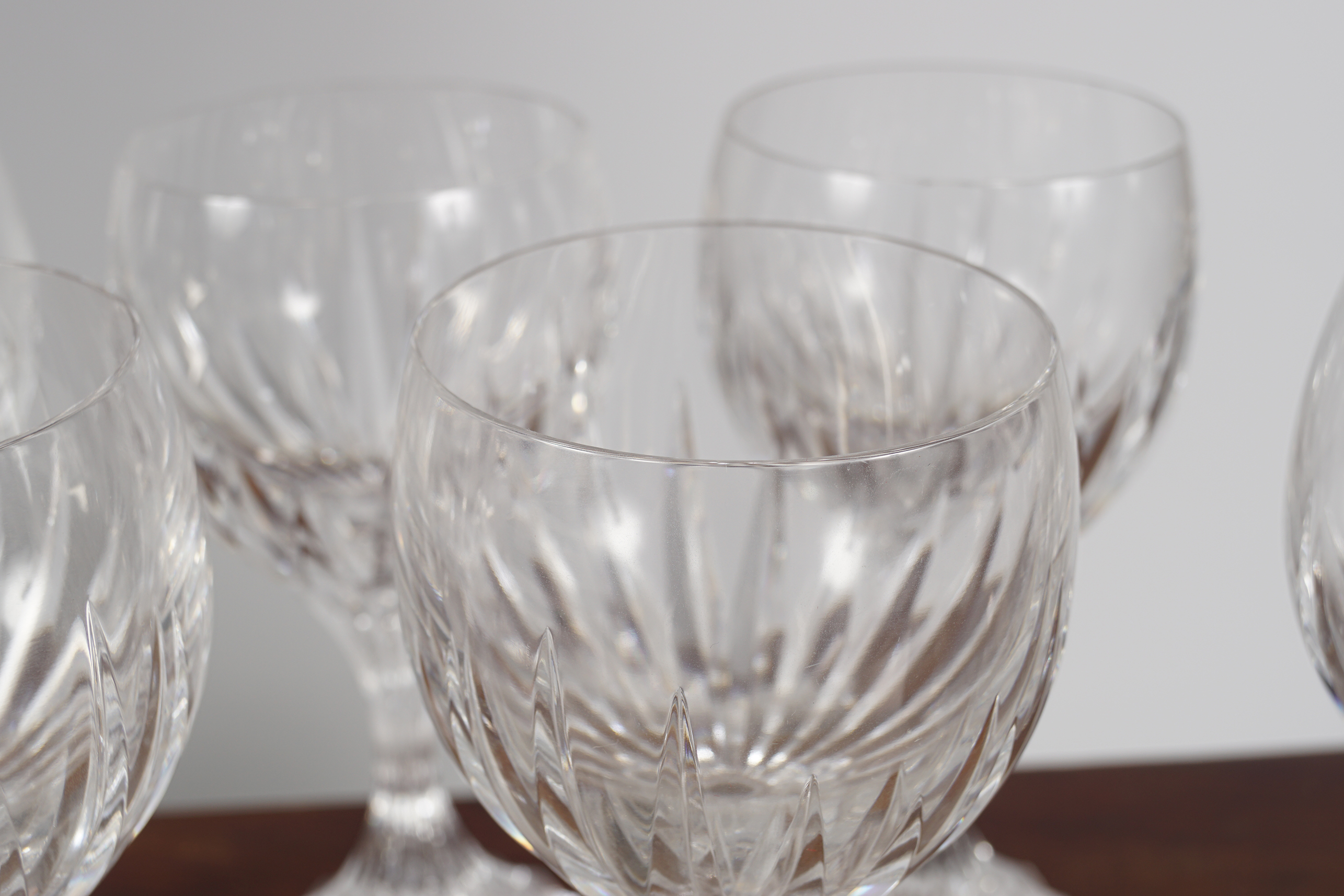 SET OF 6 BACCARAT WINE GLASSES - Image 2 of 3